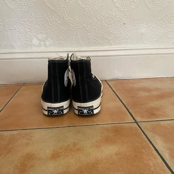 Converse -Chuck 70 high top (Lightly used) - Picture 6 of 8